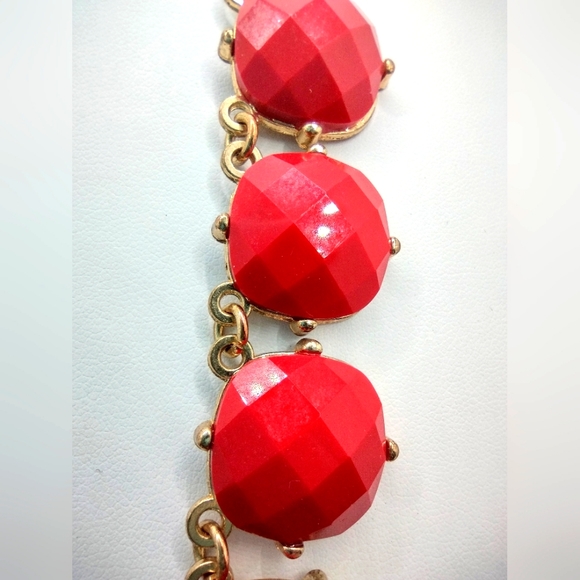 Fashion Boho Chic Casual Style Bright Cranberry Square Necklace - Picture 3 of 4